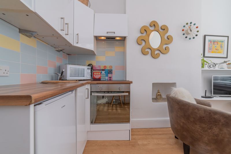Period Conversion for rent in Maida Vale. From Ashley Milton Estate Agents Period Conversion for rent in Maida Vale. From Ashley Milton Estate Agents