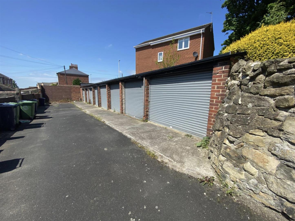 Garages for rent in Springwell. From Carousel Estate Agents - Gateshead