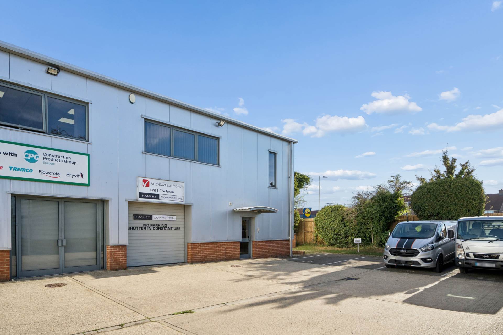 Business Transfer for rent in Tring. From Cesare & Co - Residential Sales
