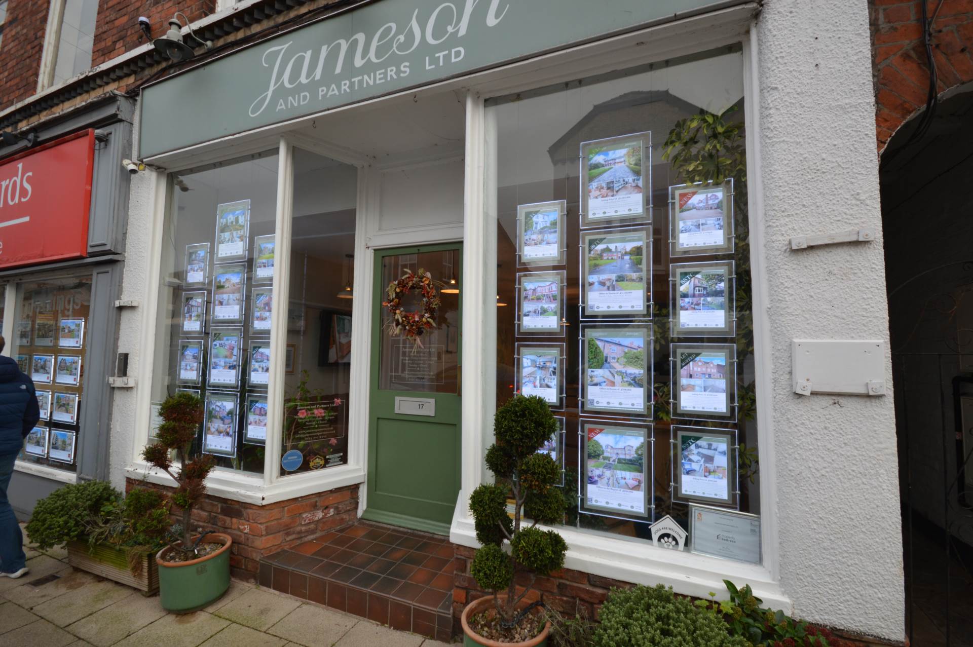 Business Transfer for rent in Altrincham. From HLGB - Warrington