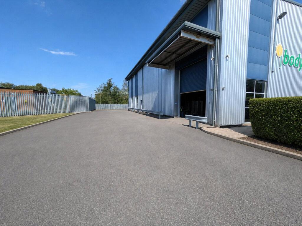 Dev Land - Leisure for rent in Oldham. From Kirkham Property - Chadderton