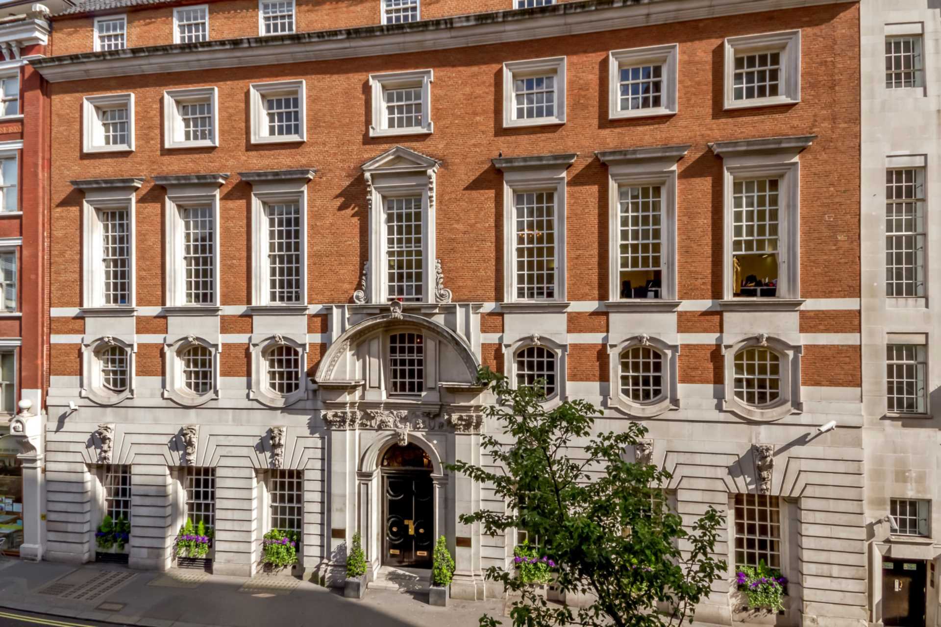 Serviced Office for rent in London. From Next Property - London