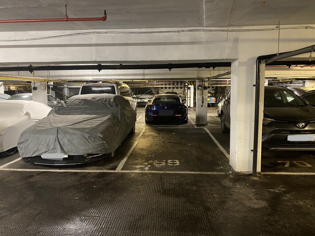 Garages for rent in Chelsea. From Nicolas Van Patrick - Knightsbridge and Chelsea