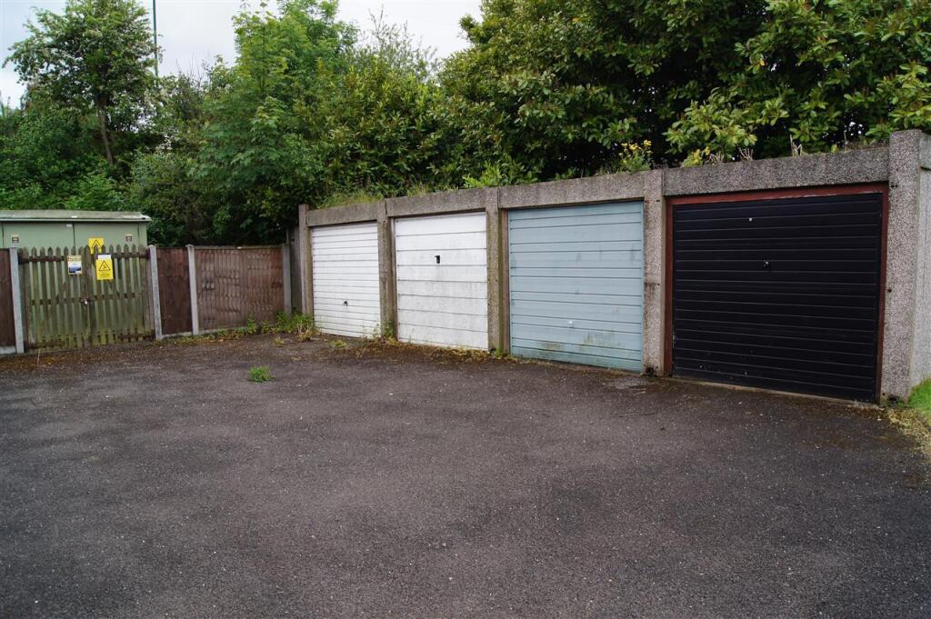 Garages for rent in Arnold. From DMW Property Services - Mapperley