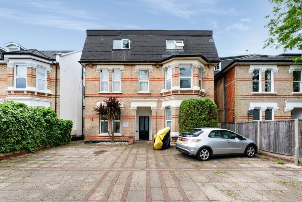 Car Parking for rent in Surbiton. From Hawes & Co - Surbiton