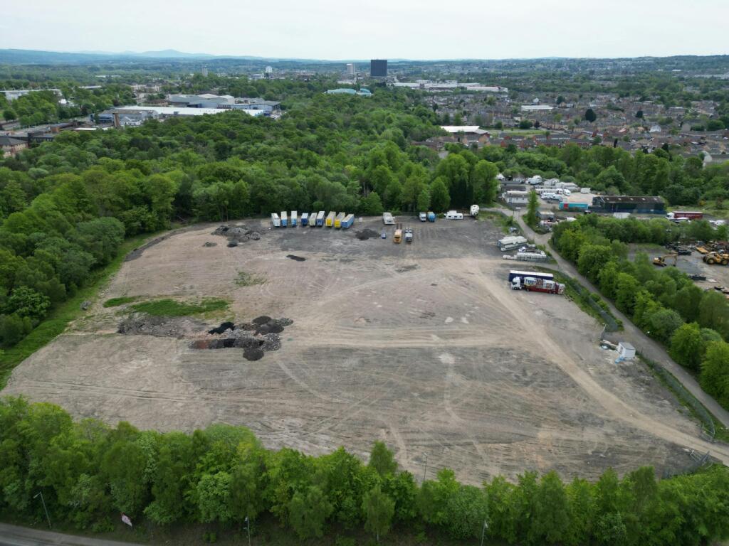 Dev Land - Leisure for rent in Hamilton. From Property Angels International - Bothwell