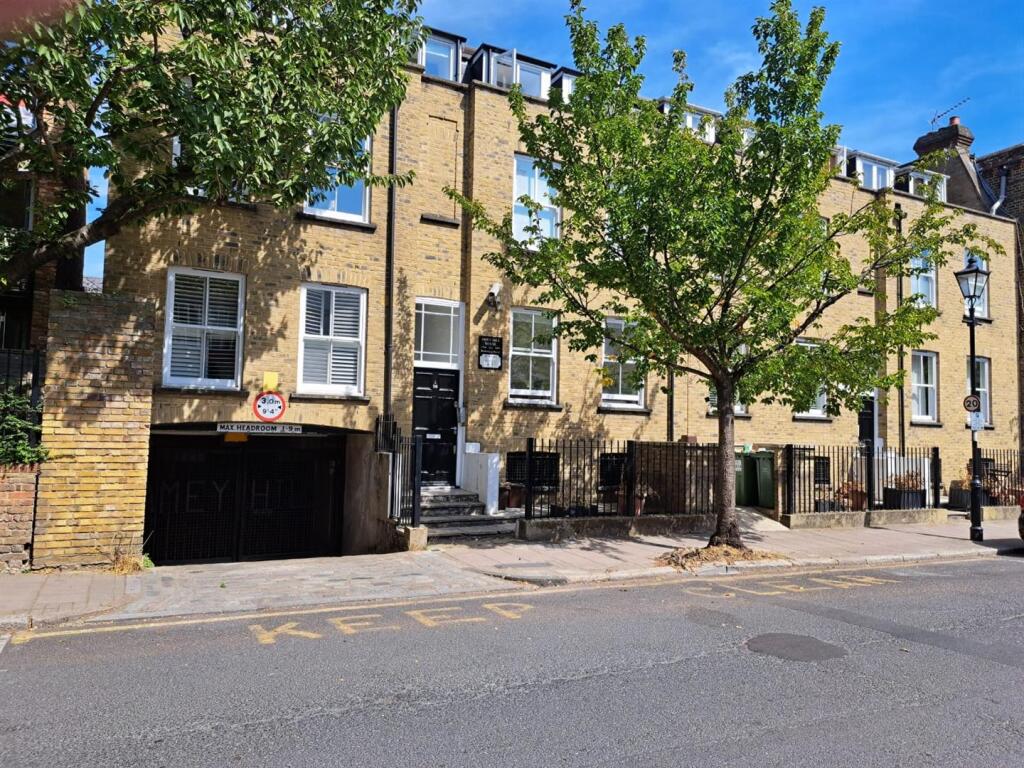 Car Parking for rent in Islington. From Islington Properties Ltd Car Parking for rent in Islington. From Islington Properties Ltd