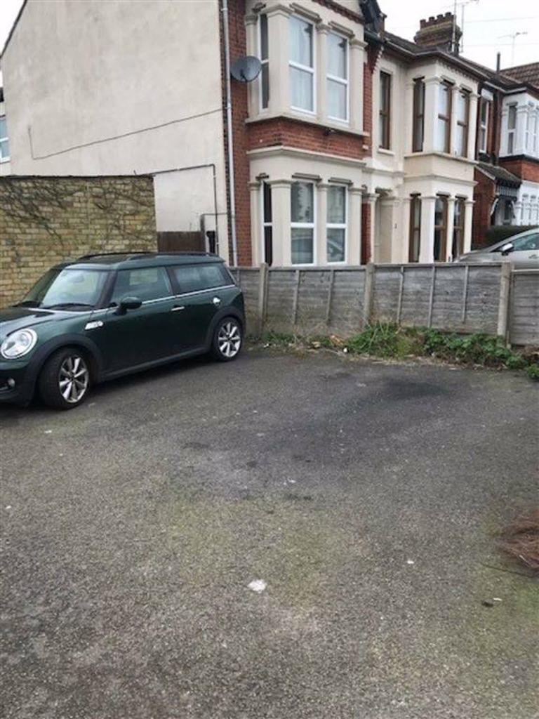 Car Parking for rent in Southend-on-Sea. From Sorrell - Southend-on-sea