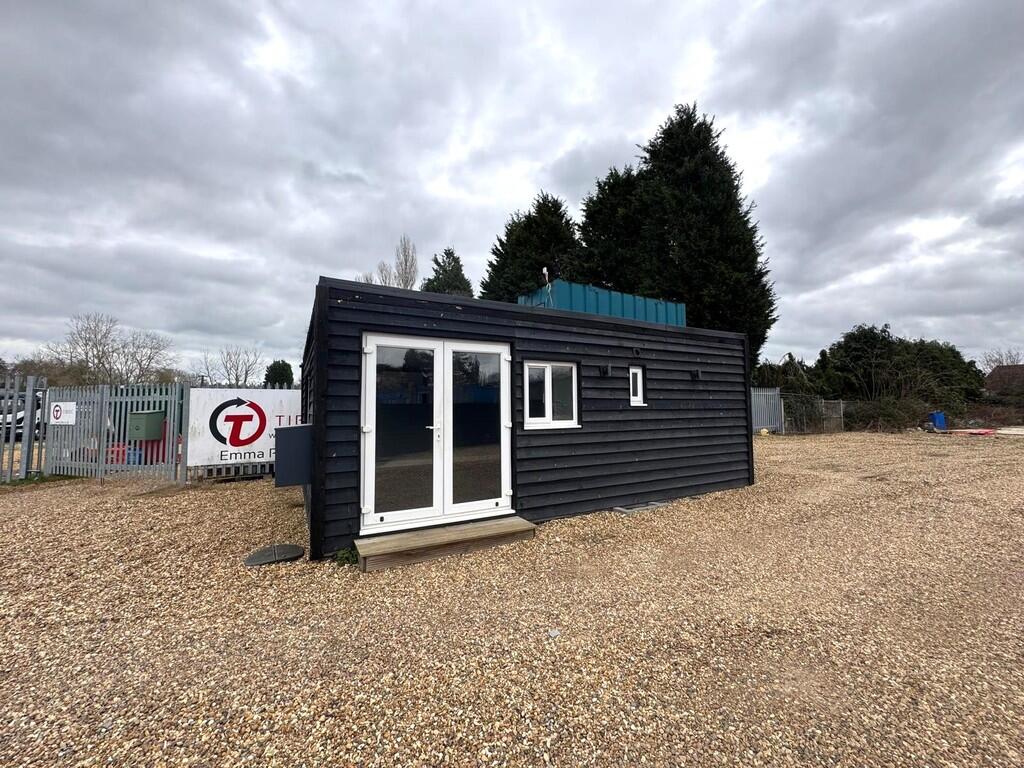 Dev Land - Leisure for rent in Stowmarket. From Tennens Properties Ltd - Bury St. Edmunds