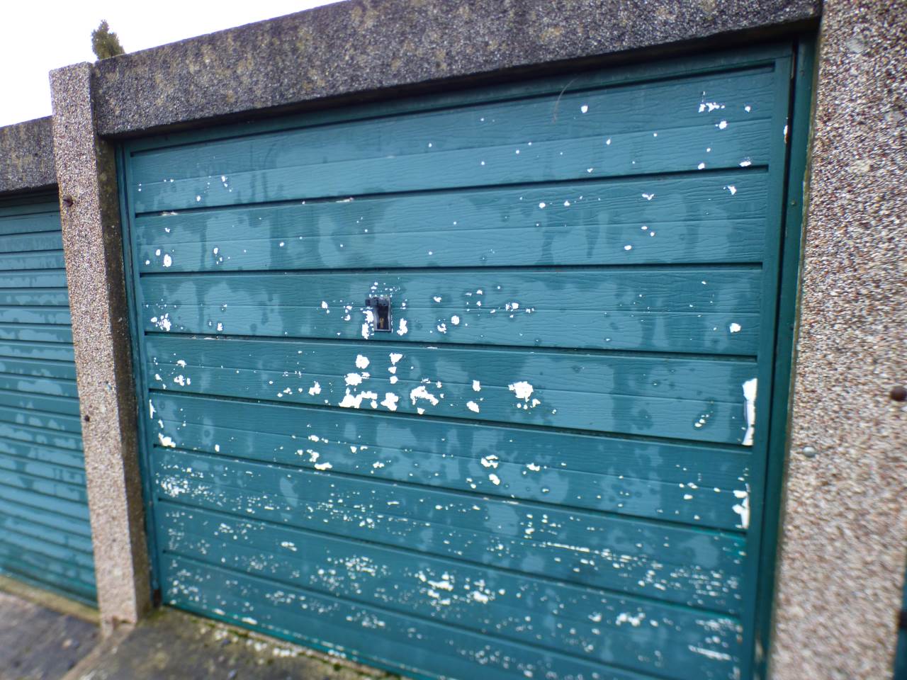 Garage for rent in Stratton-on-the-Fosse. From lettings-r-us - Frome