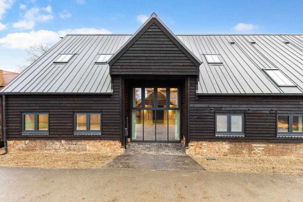 Barn for rent in Preston Crowmarsh. From Hamptons - Henley-on-Thames Barn for rent in Preston Crowmarsh. From Hamptons - Henley-on-Thames