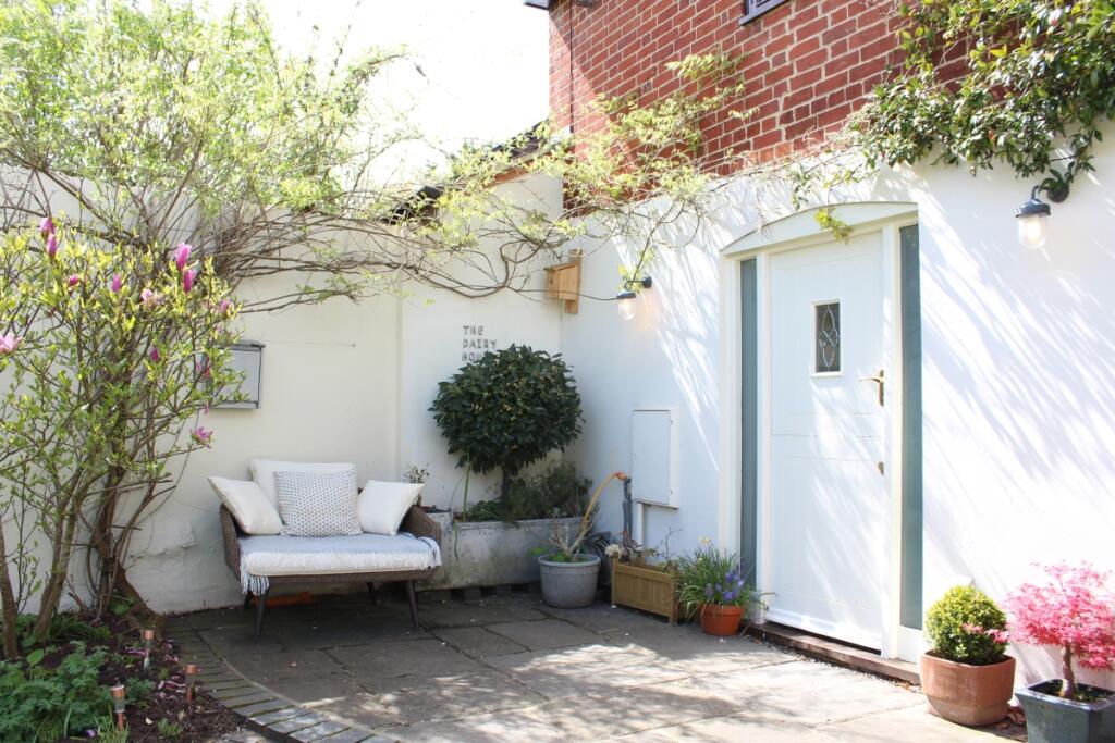 Barn for rent in Sulham. From Hamptons - Newbury