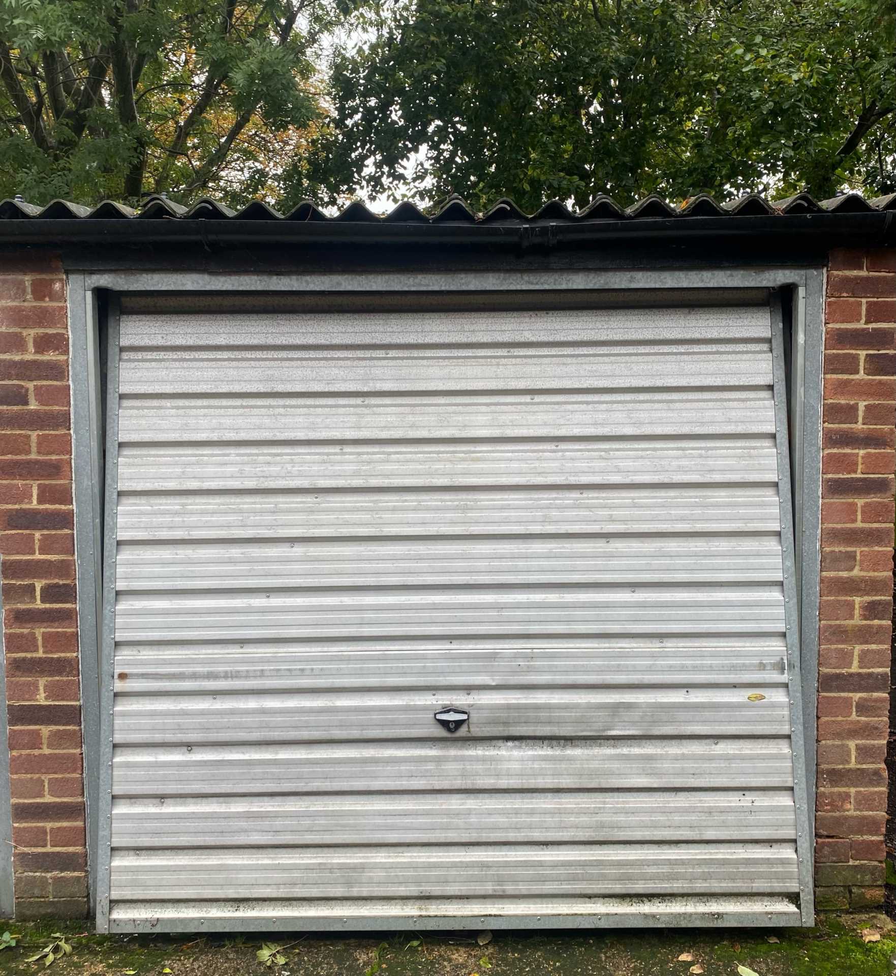 Garage for rent in Epsom. From The Personal Agent - Epsom
