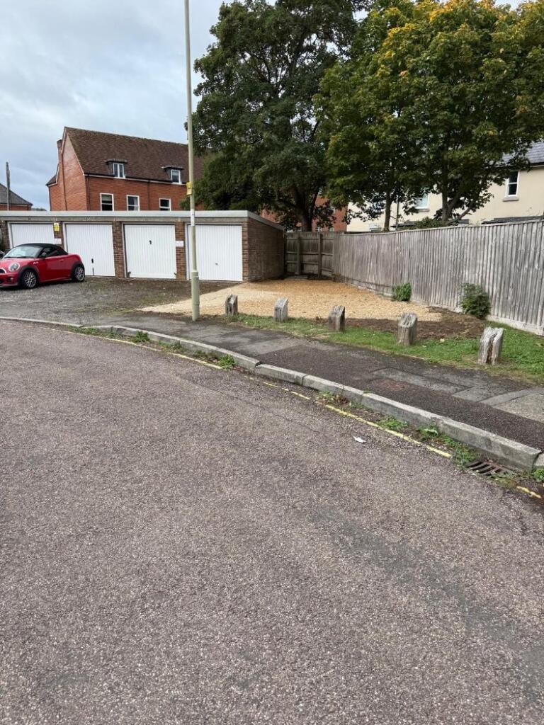Garages for rent in Romsey. From Winkworth - Romsey
