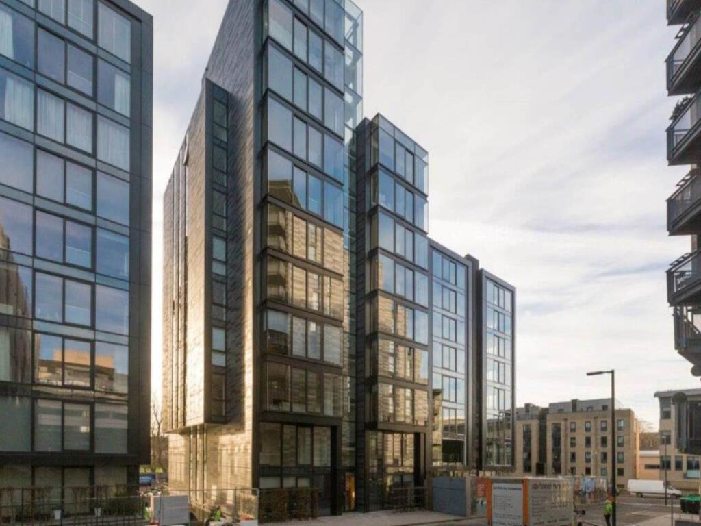 Car Parking for rent in Edinburgh. From Murray & Currie - Edinburgh