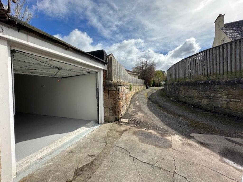 Car Parking for rent in Edinburgh. From Murray & Currie - Edinburgh