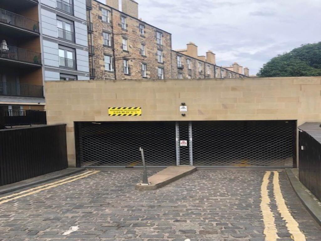 Car Parking for rent in Edinburgh. From Murray & Currie - Edinburgh