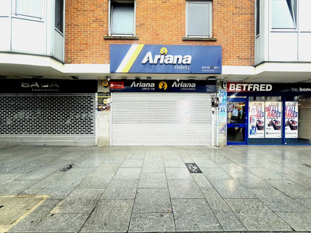 Retail Property (High Street) for rent in Southall. From Galaxy Real Estate