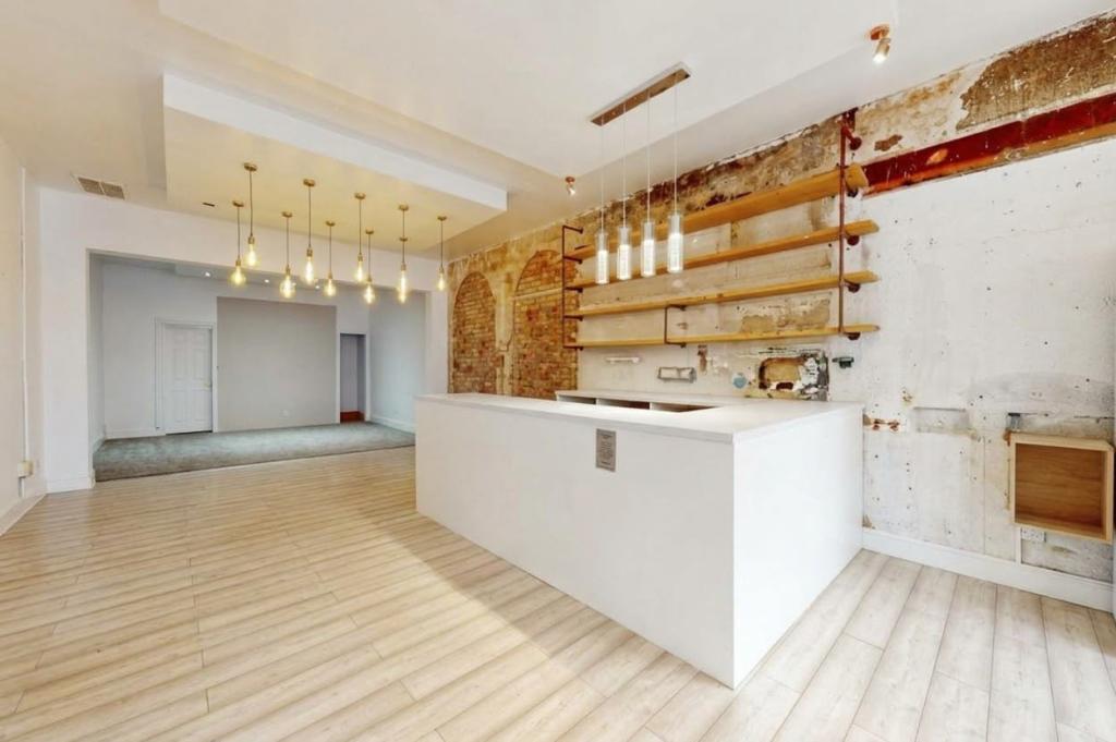 Commercial (Other) for rent in Brentford. From London Homes Residential Commercial (Other) for rent in Brentford. From London Homes Residential