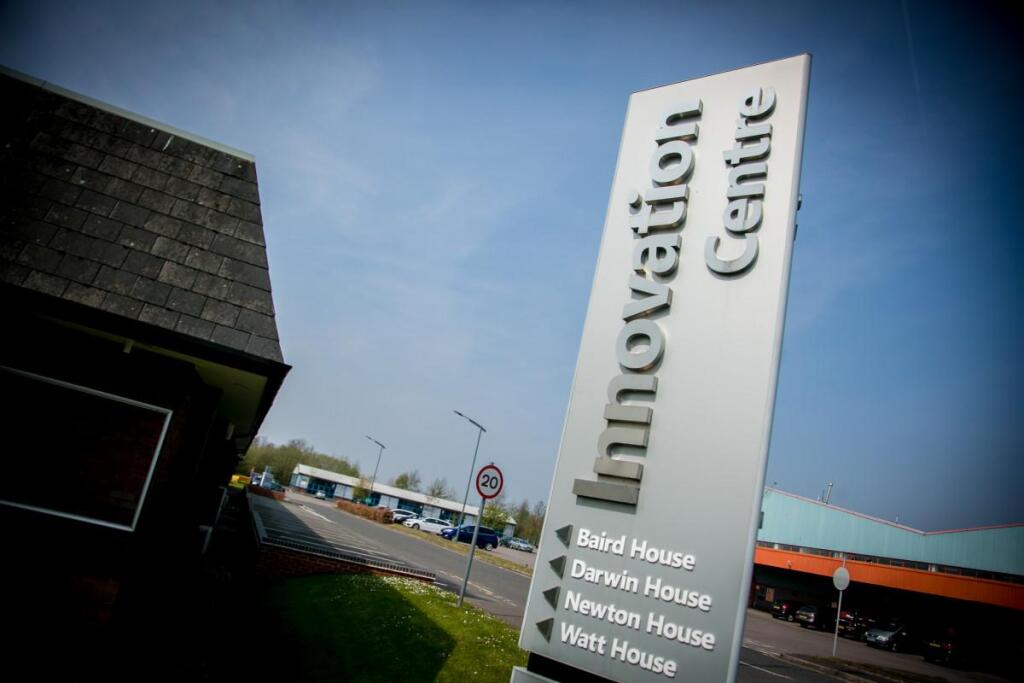 Leisure Facility for rent in Kingswinford. From Hexagon Commercial Property