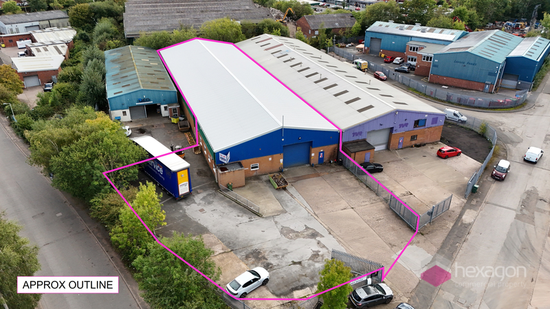 Light Industrial for rent in Kingswinford. From Hexagon Commercial Property