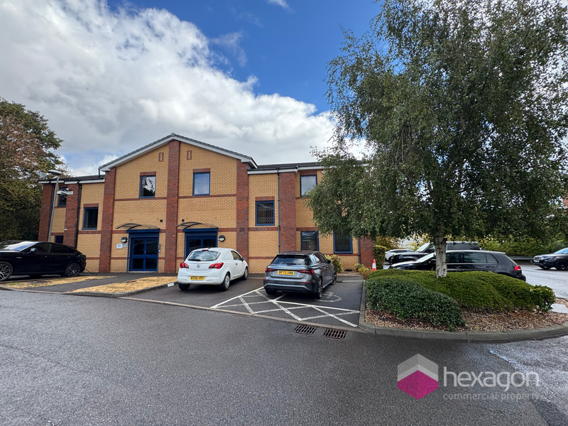 Office for rent in Halesowen. From Hexagon Commercial Property
