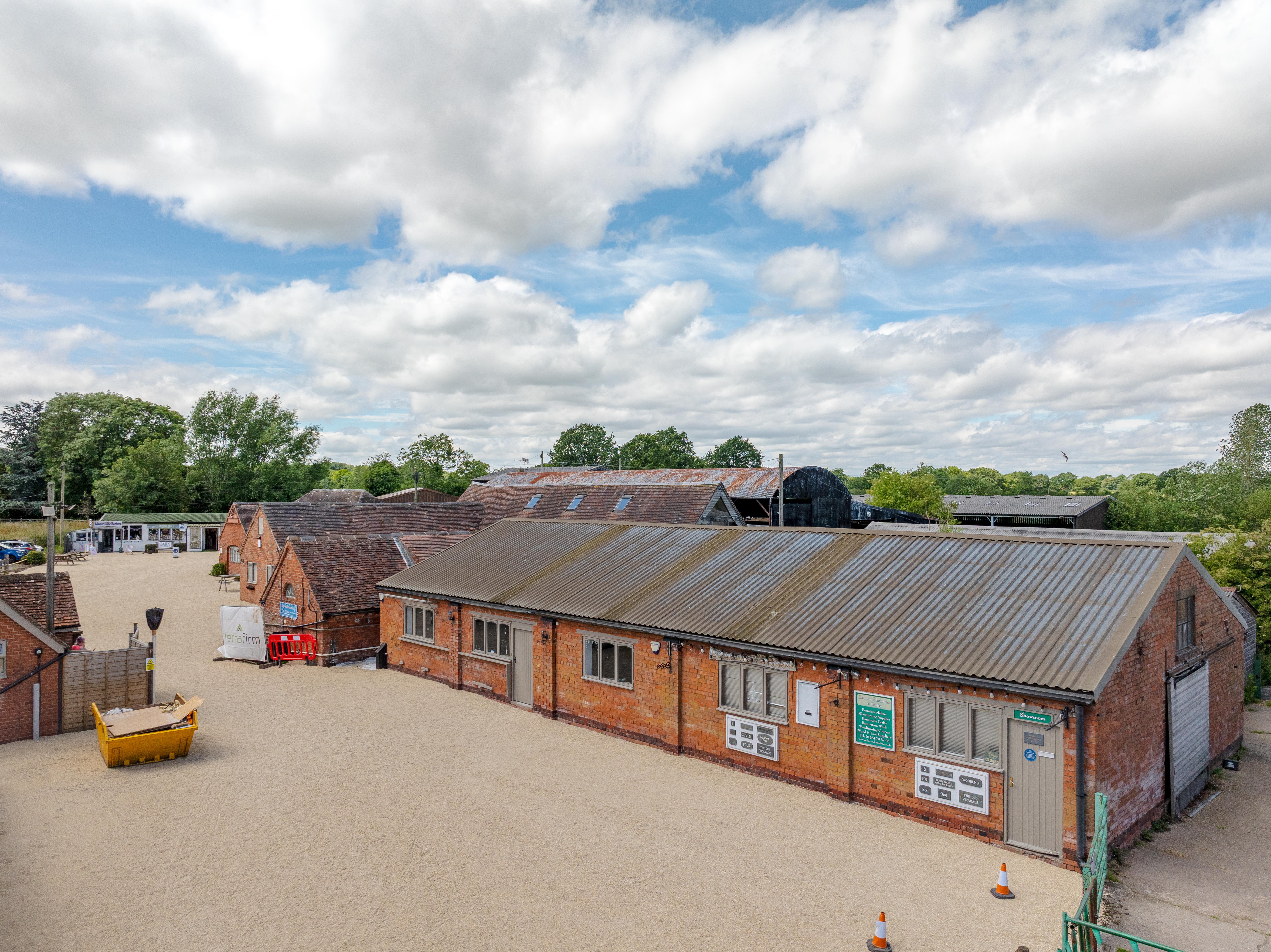 Light Industrial for rent in Solihull. From Hexagon Commercial Property Light Industrial for rent in Solihull. From Hexagon Commercial Property