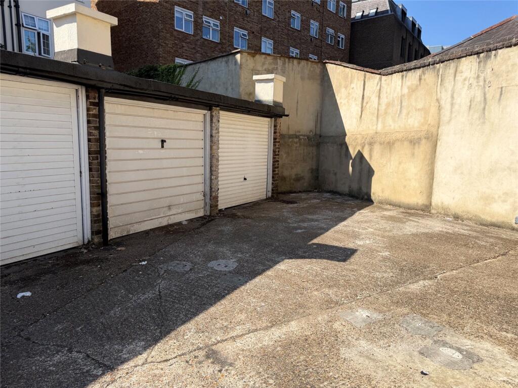 Building Plot for rent in Richmond. From Antony Roberts Estate Agents - Richmond - Lettings
