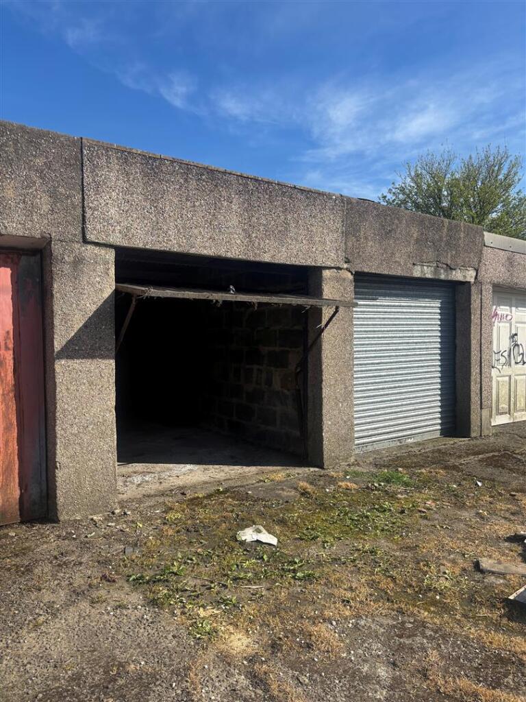 Garages for rent in Caerphilly. From Aktons - Caerphilly