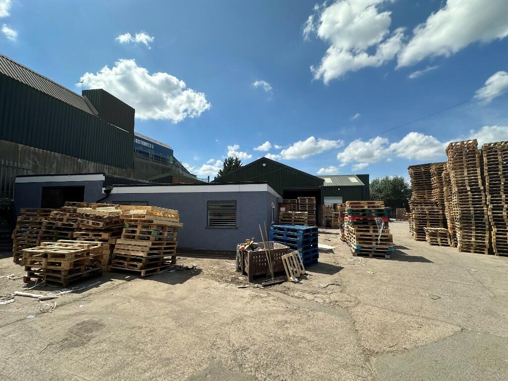 Industrial Park for rent in Nuneaton. From Cartwright Hands - Commercial