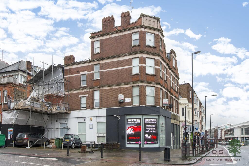 Garages for rent in Hampstead. From Cedar Estates - West Hampstead