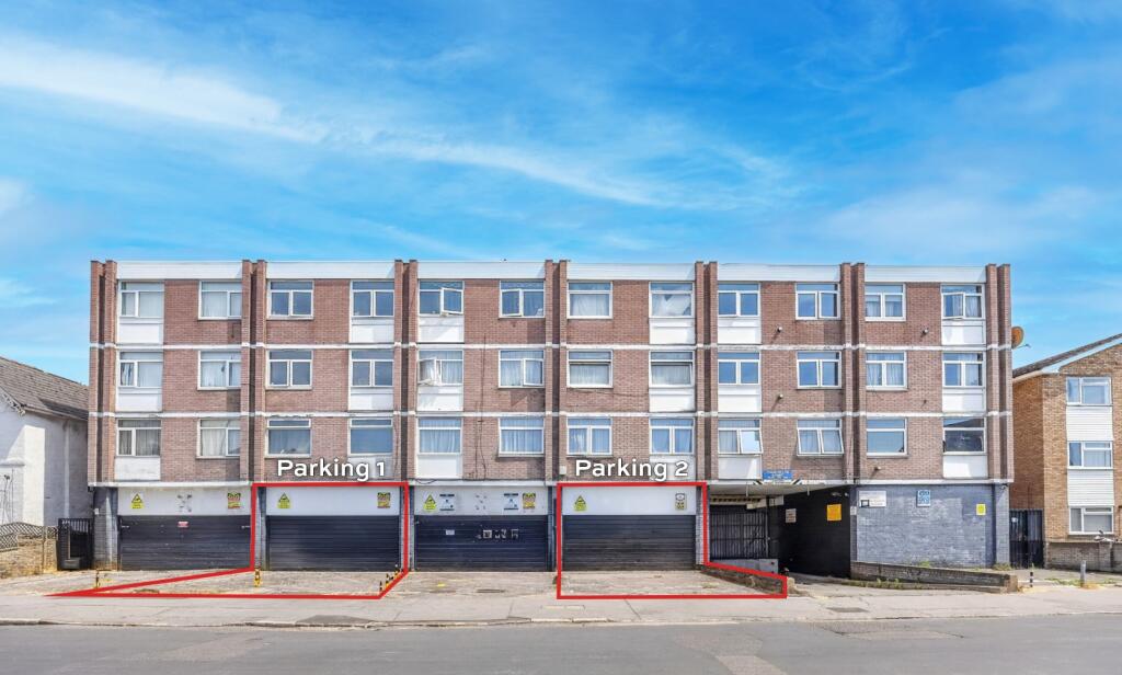 Car Parking for rent in Croydon. From Copperstones - London