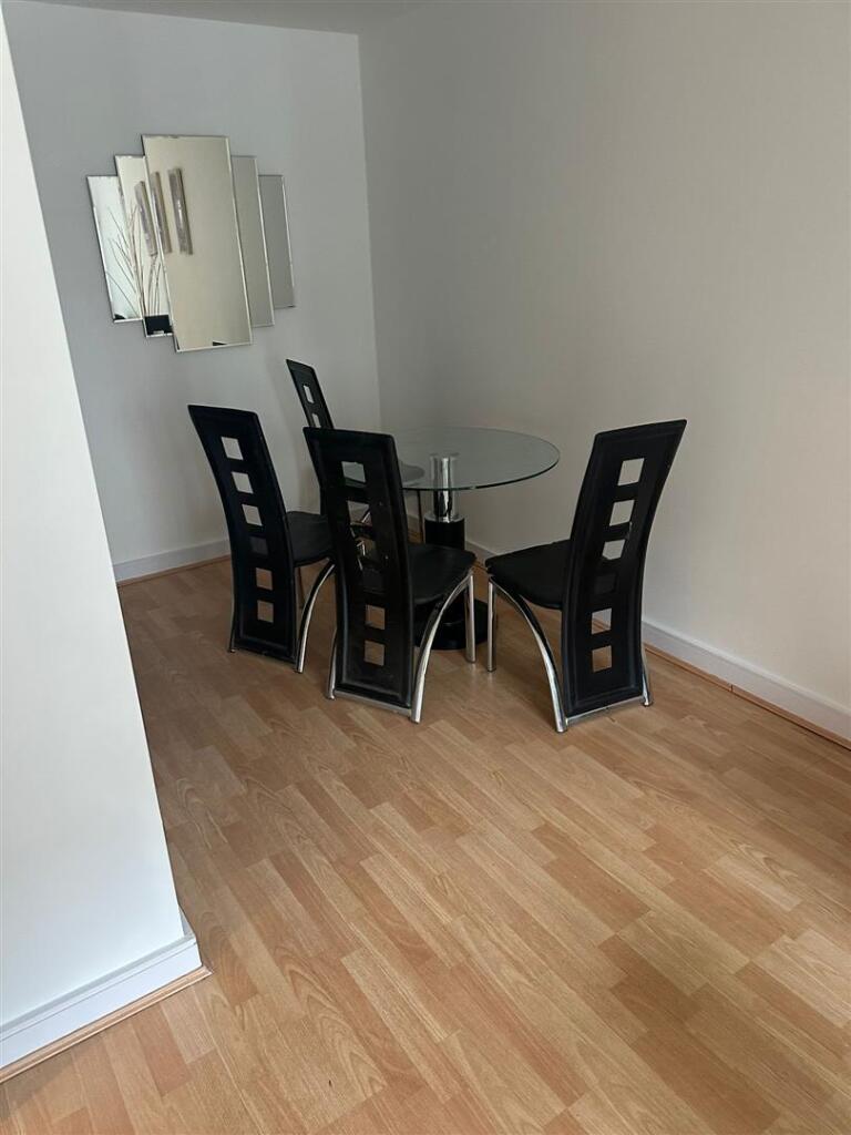 Block for rent in Poplar. From Kilmers - Western Gateway