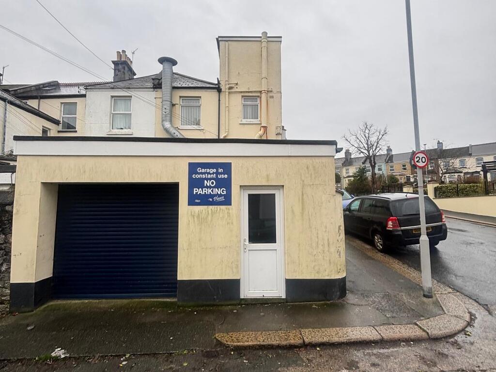 Garages for rent in Plymouth. From City Lets - Plymouth