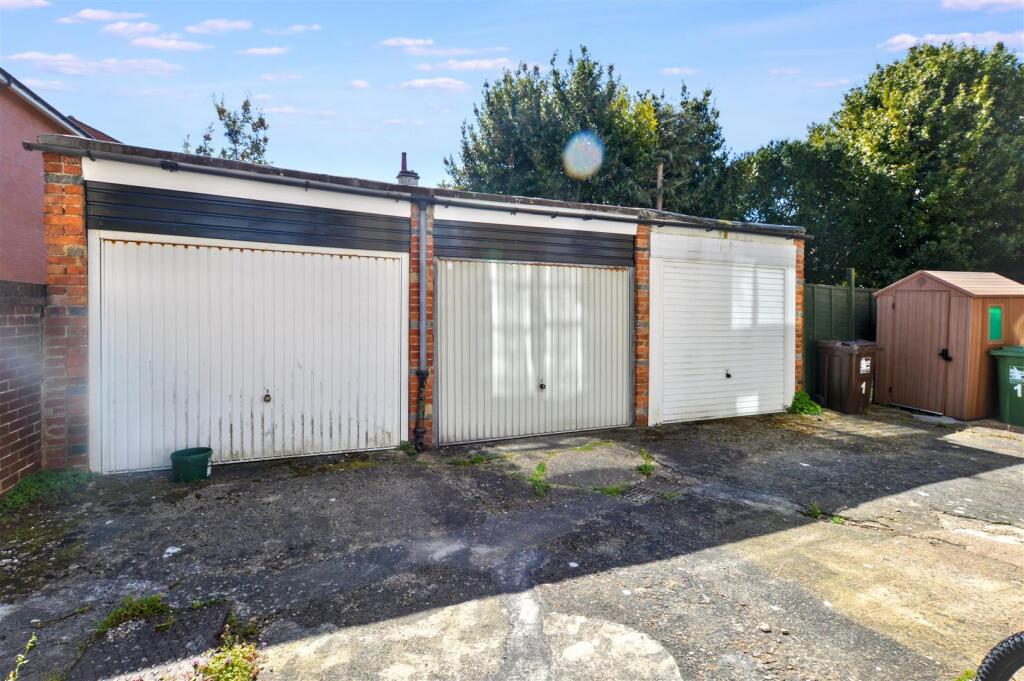 Garages for rent in Eastbourne. From Town Rentals - Eastbourne