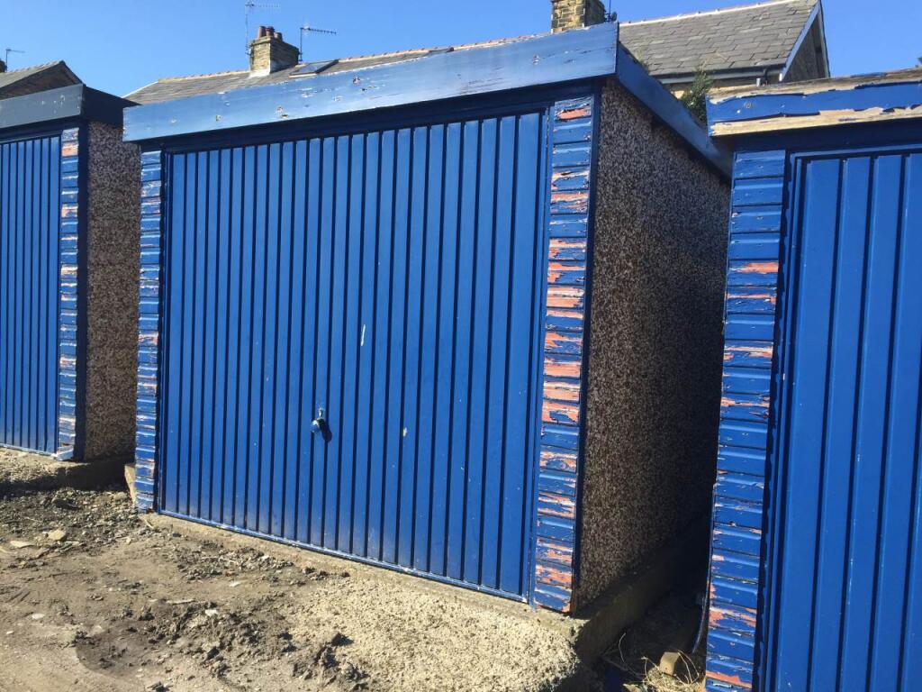 Car Parking for rent in West Scholes. From Patchett Homes - Bradford
