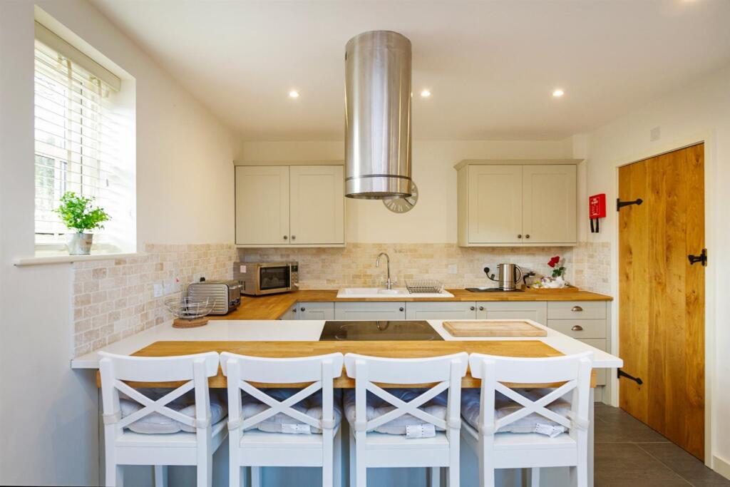 Car Parking for rent in Caverswall. From Rockett Home Rentals Ltd - Wolstanton