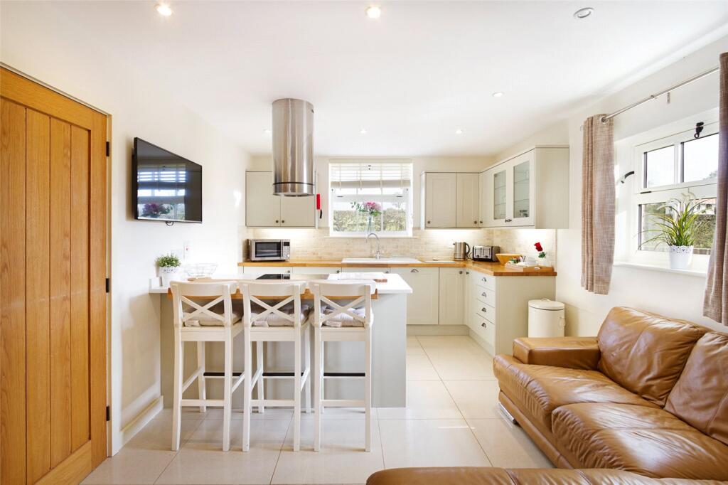 Car Parking for rent in Caverswall. From Rockett Home Rentals Ltd - Wolstanton