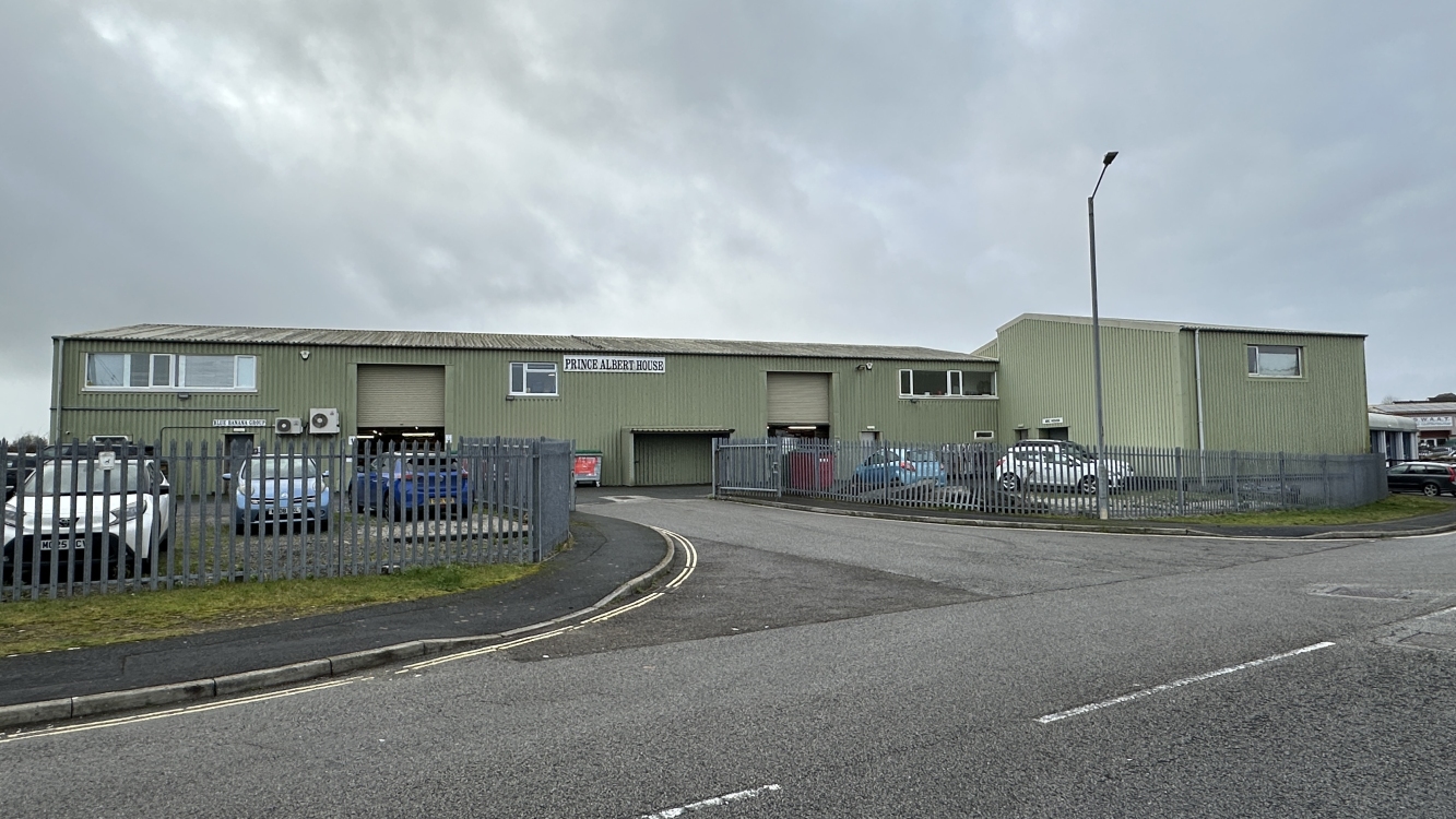 Light Industrial for rent in Liskeard. From Listers Property Consultants