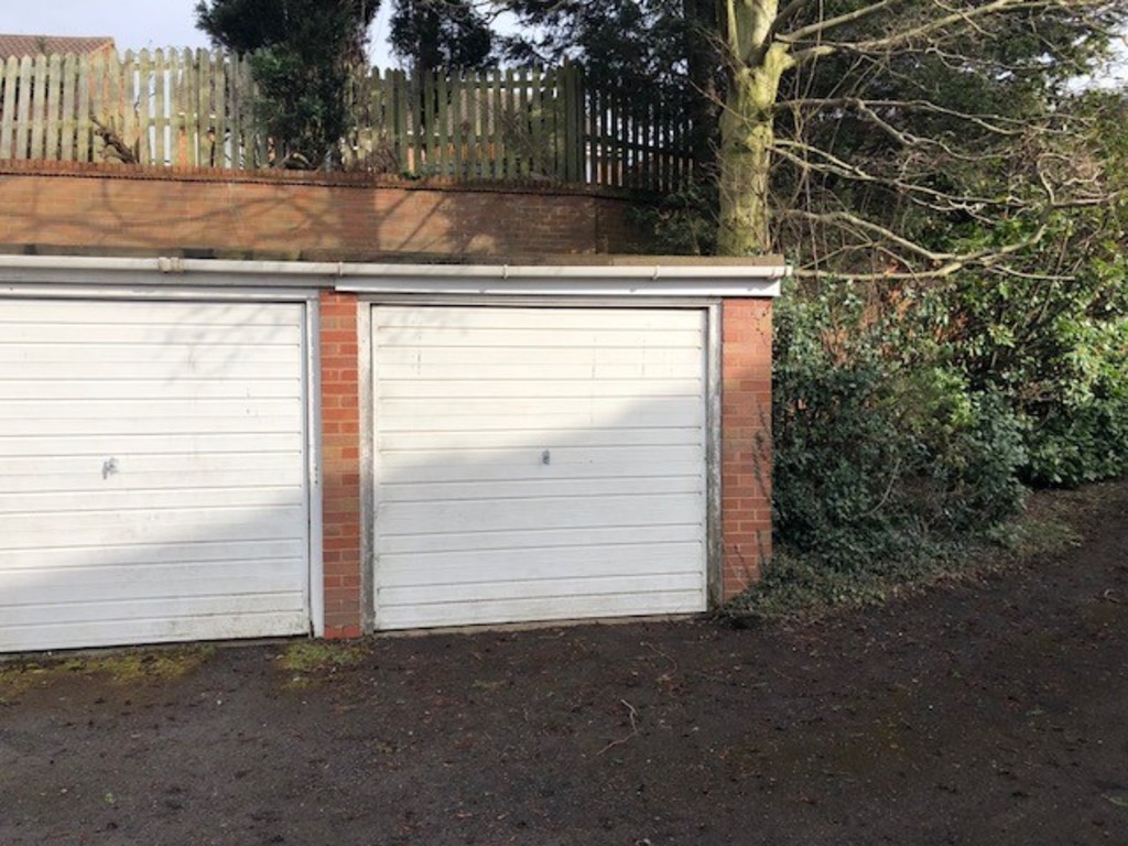 Garage for rent in Sutton Coldfield. From Martin & Co - Sutton Coldfield
